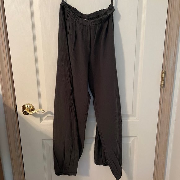 Oh My Gauze Pants - Picture 3 of 4